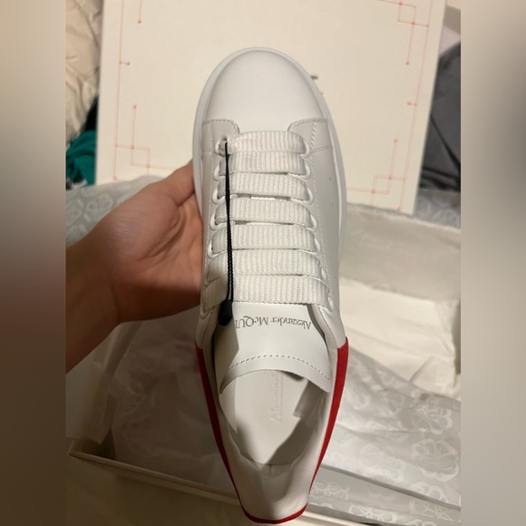 Brand new in box Alexander McQueen size 5.5 - Picture 2 of 3